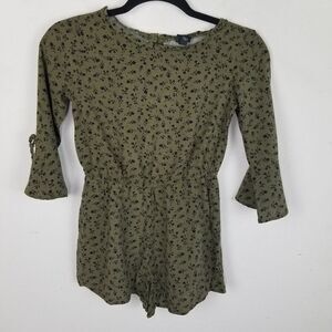 Art‎ Class Olive Green Floral Print Romper